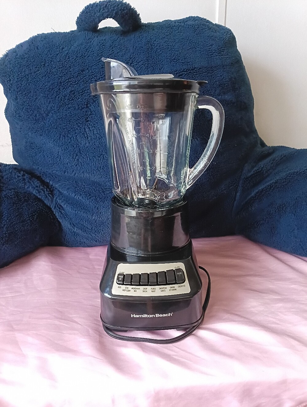Hamilton Beach Wave-action Black Blender 5 Cup 40oz Capacity Glass Pitcher